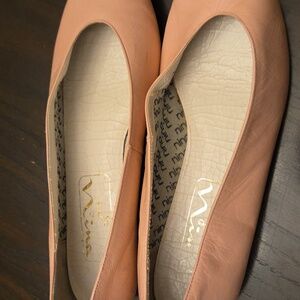 Nina Women's Peach Ballet Flats